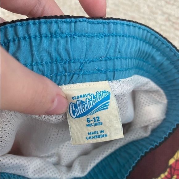 OLD NAVY | 3/$15 Spiderman Baby Swim Trunks - Picture 3 of 5